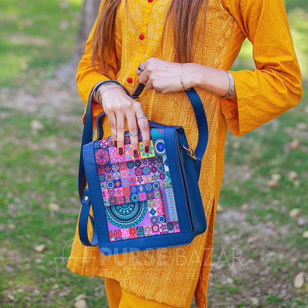 Women's Crossbody Bags: Ladies Crossbody Bags in Pakistan